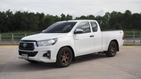 2019 Toyota Hilux Revo 2.4 Z Edition J Plus รถกระบะ 